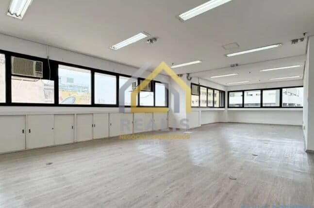 Prédio Comercial Monousuário com 4033 m² Rua Conselheiro Furtado, na região Centro da cidade de São Paulo