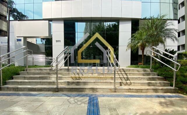 Prédio Comercial com 2452, 26 m² ao lado do metrô Vila Mariana