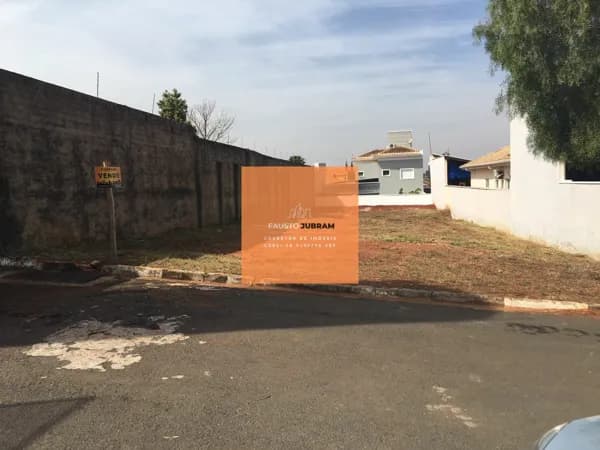 Terreno à venda no Condominío Monte Verde em Tatuí/SP