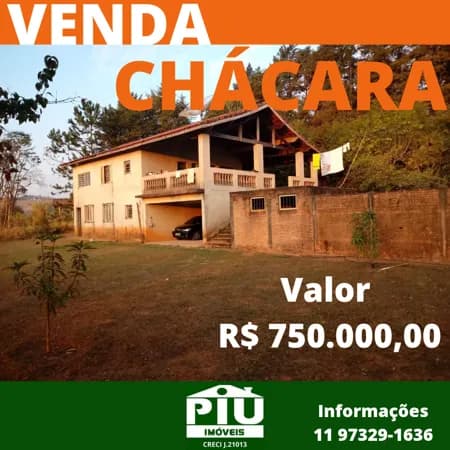 Fazenda/Sítios/Chácaras em Pinhalzinho - Centro