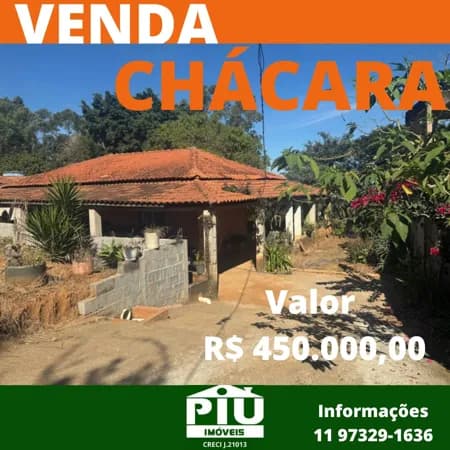 Fazenda/Sítios/Chácaras em Pinhalzinho - Centro