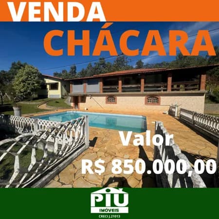 Fazenda/Sítios/Chácaras em Pedra Bela - Centro