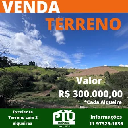 Lote/Terreno em Pinhalzinho - Centro