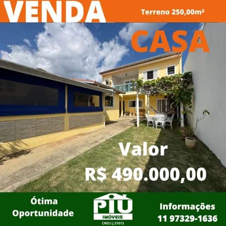 Sobrado em Pinhalzinho - Centro