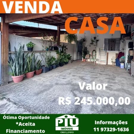Casa em Pinhalzinho - Centro