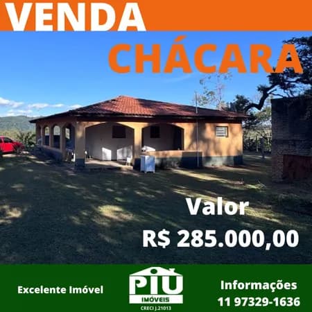 Fazenda/Sítios/Chácaras em Pinhalzinho - Centro