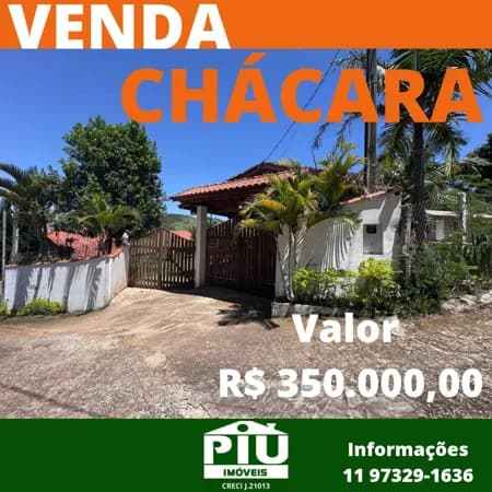 Fazenda/Sítios/Chácaras em Pinhalzinho - Centro