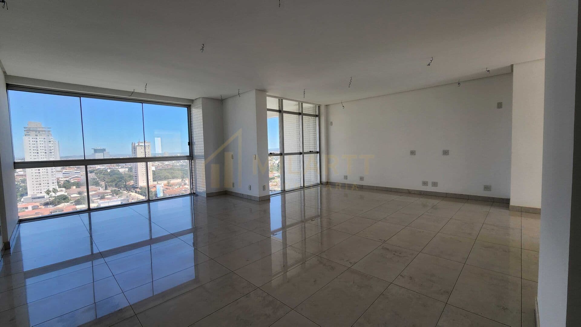 Apartamento 3 suítes, 177m² à venda por R$ 1.100.000,00 - Jundiaí - Anápolis / GO