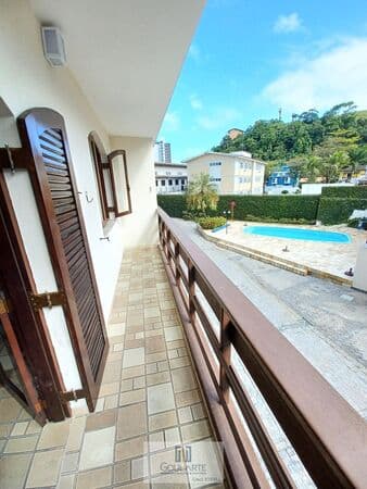 Apartamento alto padrão, 3 dormitórios sendo 1 suíte, lazer no condomínio, lado praia da ENSEADA-GUARUJÁ/SP