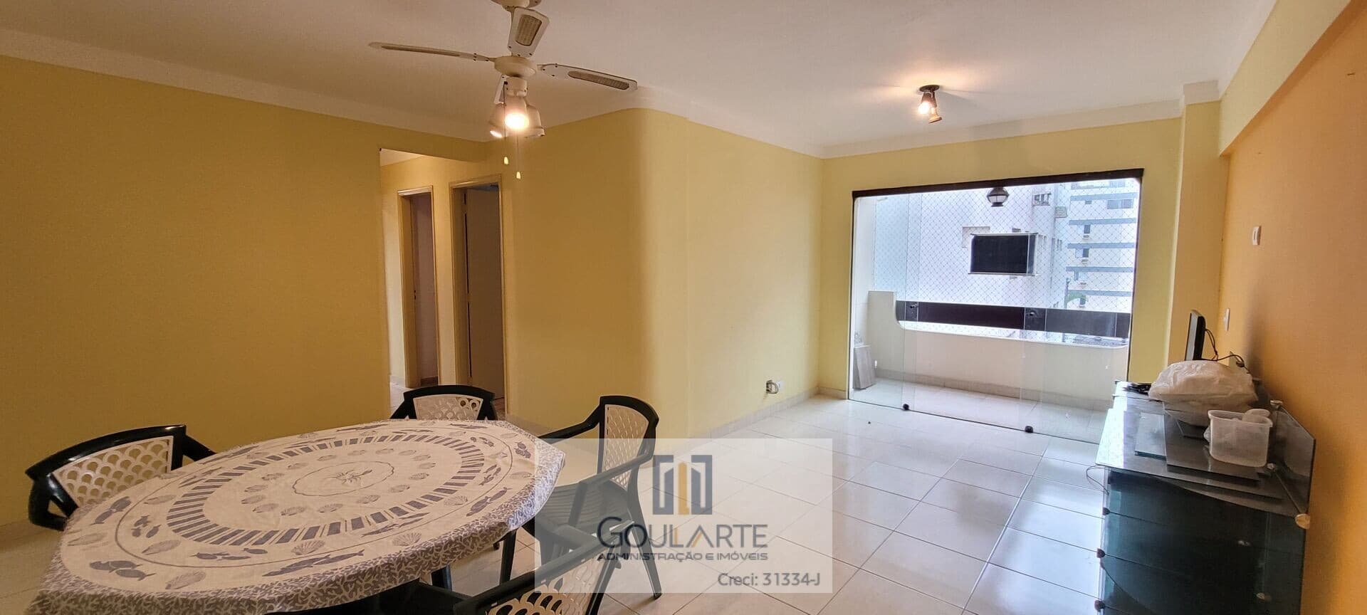 Apartamento com 3 dormitórios sendo 1 suíte, na praia da ENSEADA - Guarujá/SP.
