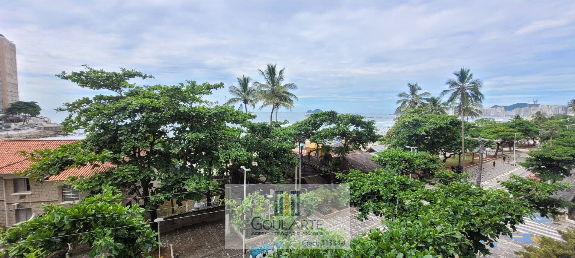 Apartamento alto padrão sacada vista total mar, 4 dormitórios sendo 1 suíte, lazer no condomínio na praia da Pitangueiras-Guarujá/SP.
