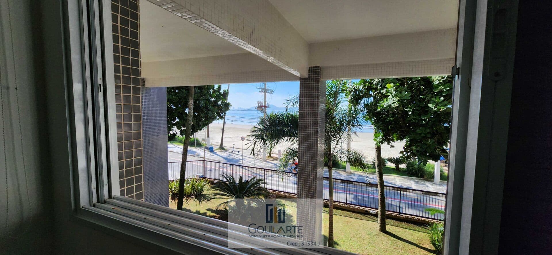 Apartamento Alto Padrão frente mar com 2 dormitórios sendo 1 suíte, lazer no condomínio na Praia das ASTÚRIAS-SP.