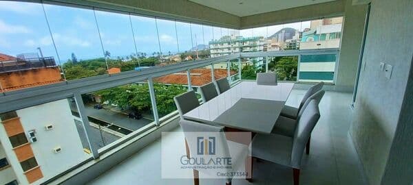 Apartamento alto padrão com 3 dormitórios sendo 3 suítes, sacada envidraçada gourmet vista mar, churrasqueira e lazer completo no condomínio na praia da Enseada-Guarujá/SP.