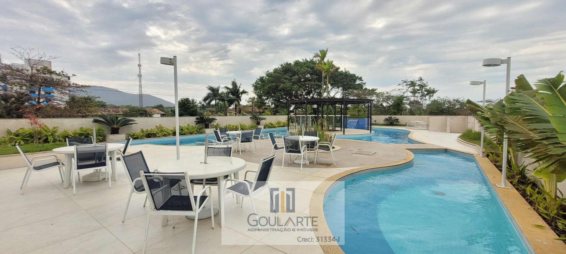 Apartamento alto padrão com 2 dormitórios sendo 1 suíte, sacada gourmet, lazer completo no condomínio - Enseada-Guarujá/SP