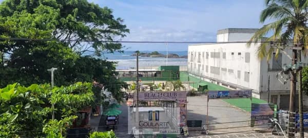 Apartamento frente mar com lazer no condomínio, 3 dormitórios, vista total do mar na praia das PITANGUEIRAS - Guarujá/SP.