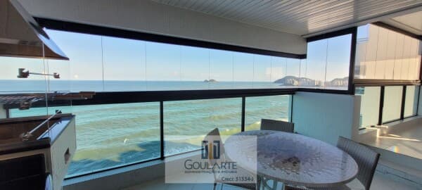 Apartamento alto padrão com sacada gourmet e vista total para o mar, 3 suítes climatizadas, lazer completo no condomínio, PITANGUEIRAS - Guarujá/SP.