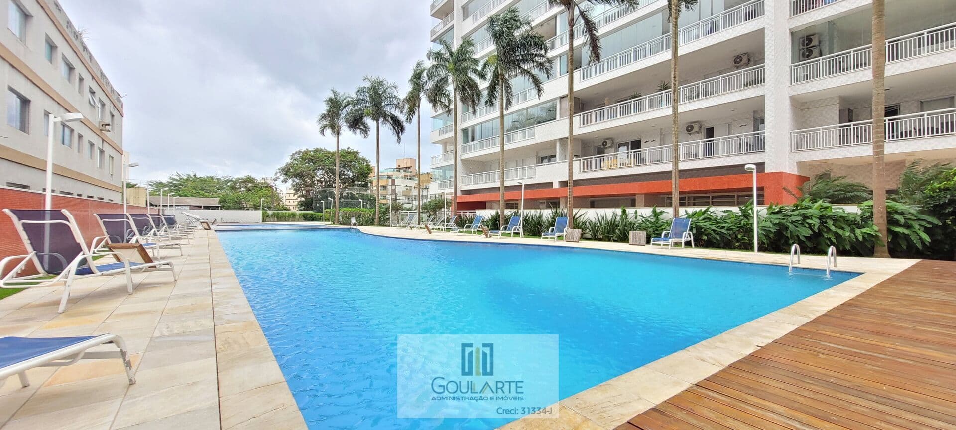 Apartamento alto padrão com acesso a sacada, 3 dormitórios sendo 1 suíte, lazer completo no condomínio - ASTÚRIAS-Guarujá/SP
