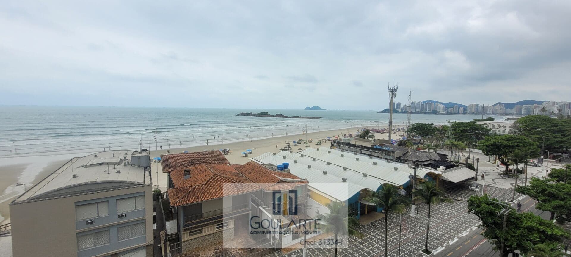 Apartamento alto padrão frente mar, 4 dormitórios sendo 2 suítes, *vista total mar* - PITANGUEIRAS-GUARUJÁ/SP.