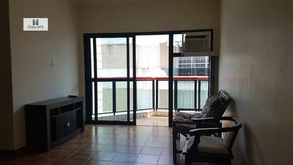 Apartamento com 2 dormitórios sendo 1 suíte, lado praia da ENSEADA - Guarujá/SP.