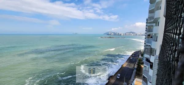 Apartamento alto padrão com sacada gourmet e vista total para o mar, 3 suítes climatizadas sendo 1 com acesso a sacada + 1 dormitório de serviço, lazer no condomínio, PITANGUEIRAS - Guarujá/SP.
