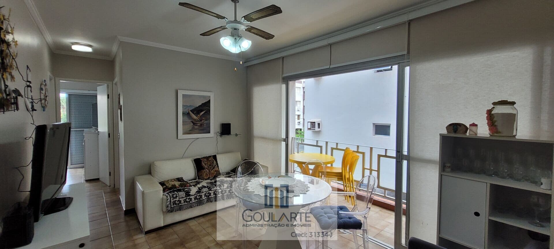 Apartamento com 2 dormitórios sendo 1 suíte, na praia da ENSEADA - Guarujá/SP.