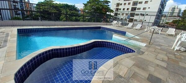 Apartamento alto padrão com 3 dormitórios sendo 1 suíte à menos de 100 metros do mar na praia do TOMBO-Guarujá/SP.