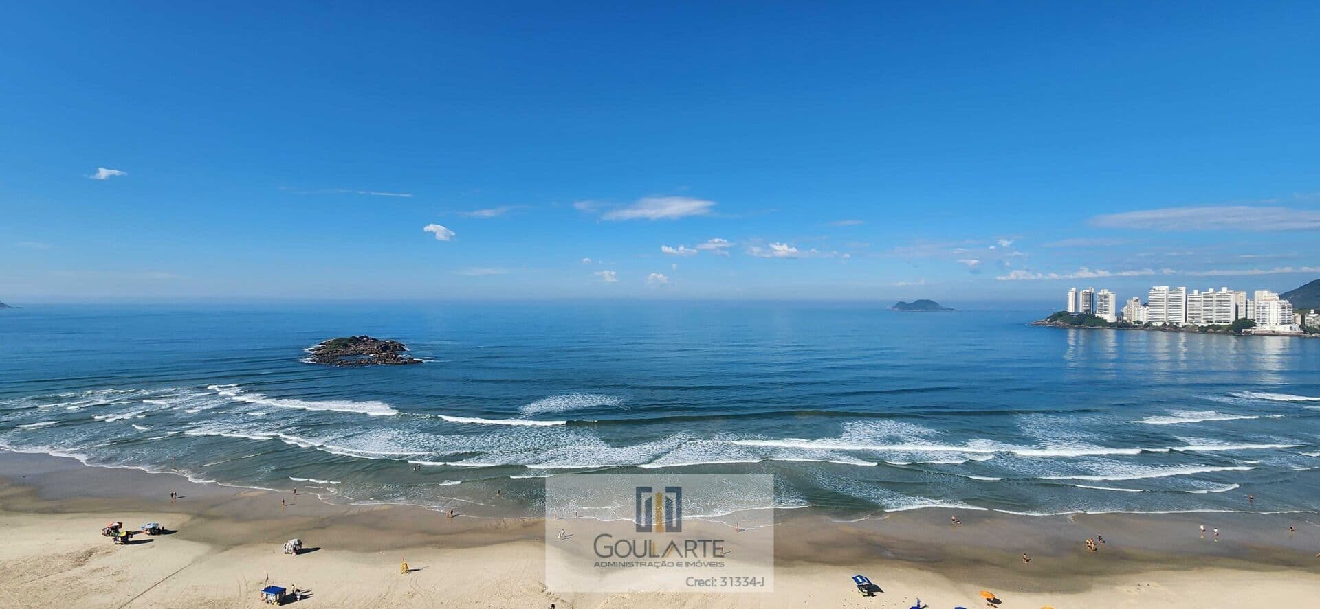 Apartamento com vista para o mar, 4 dormitórios sendo 3 suítes, "frente mar" na praia das PITANGUEIRAS - Guarujá/SP.