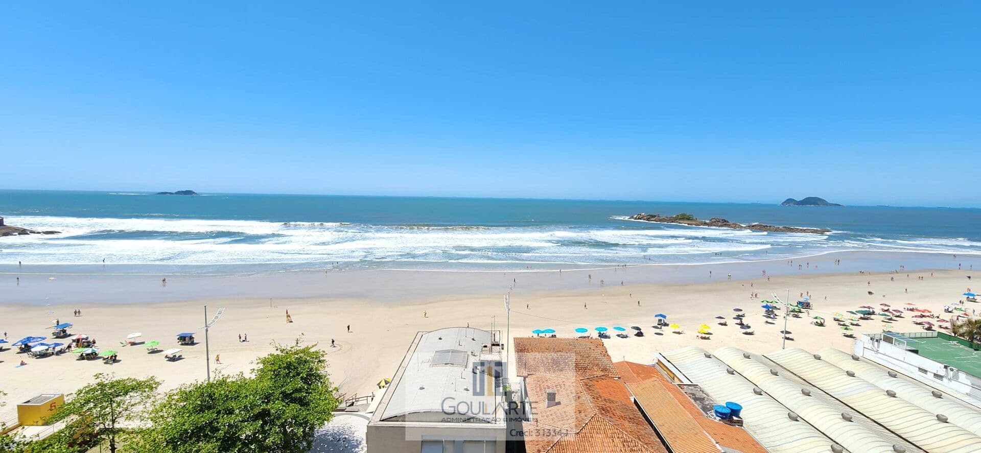 Apartamento alto padrão com acesso a sacada frente mar, 3 suítes climatizadas + dormitório de serviço, na praia das PITANGUEIRAS- Guarujá/SP.