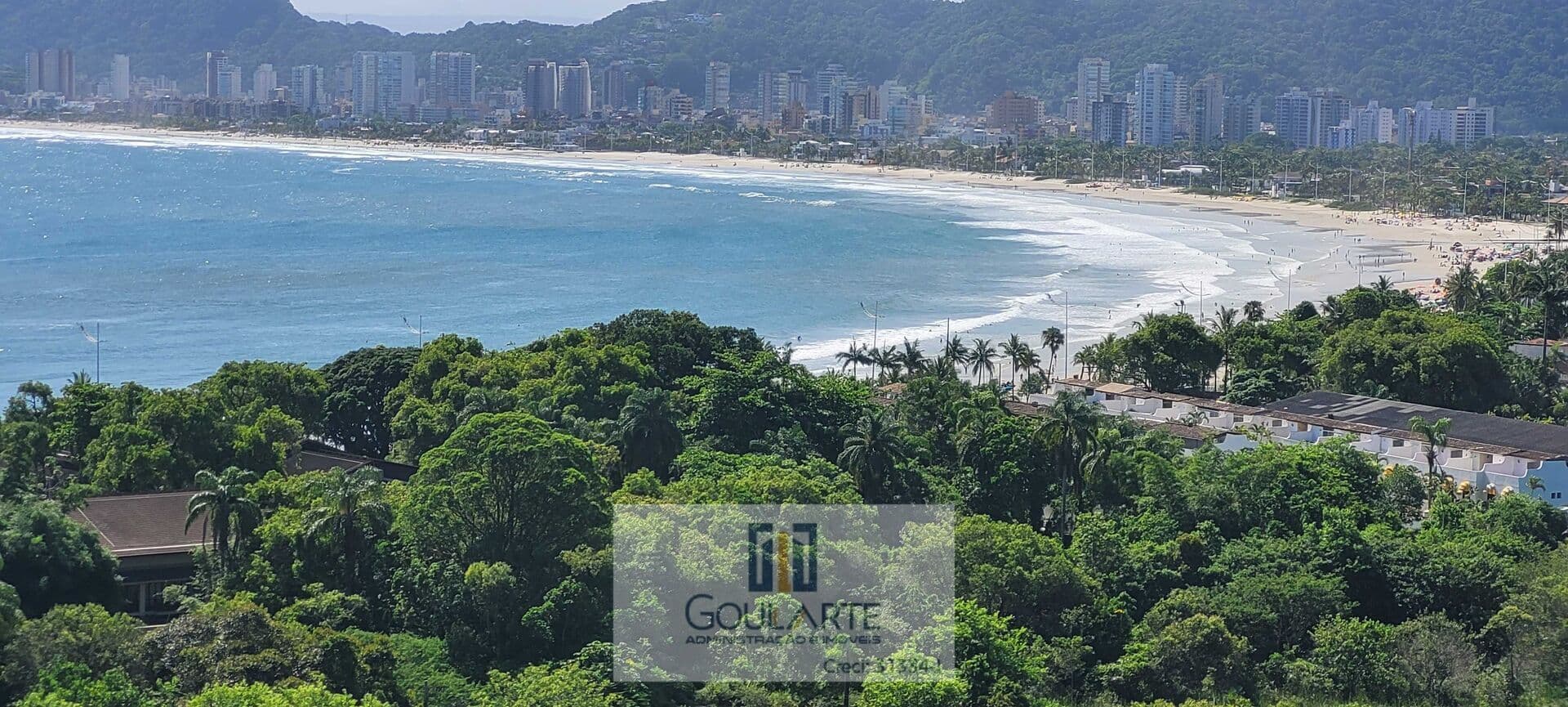 Apartamento alto padrão com sacada gourmet e vista parcial do mar, lazer completo em lado praia do Enseada - Guarujá/SP.