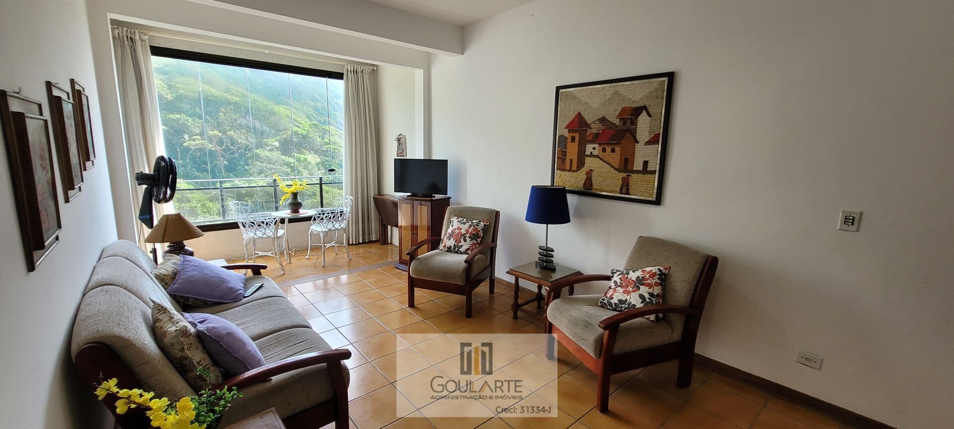 Apartamento alto padrão com 3 dormitórios sendo 1 suíte, na praia da PITANGUEIRAS-Guarujá/SP.