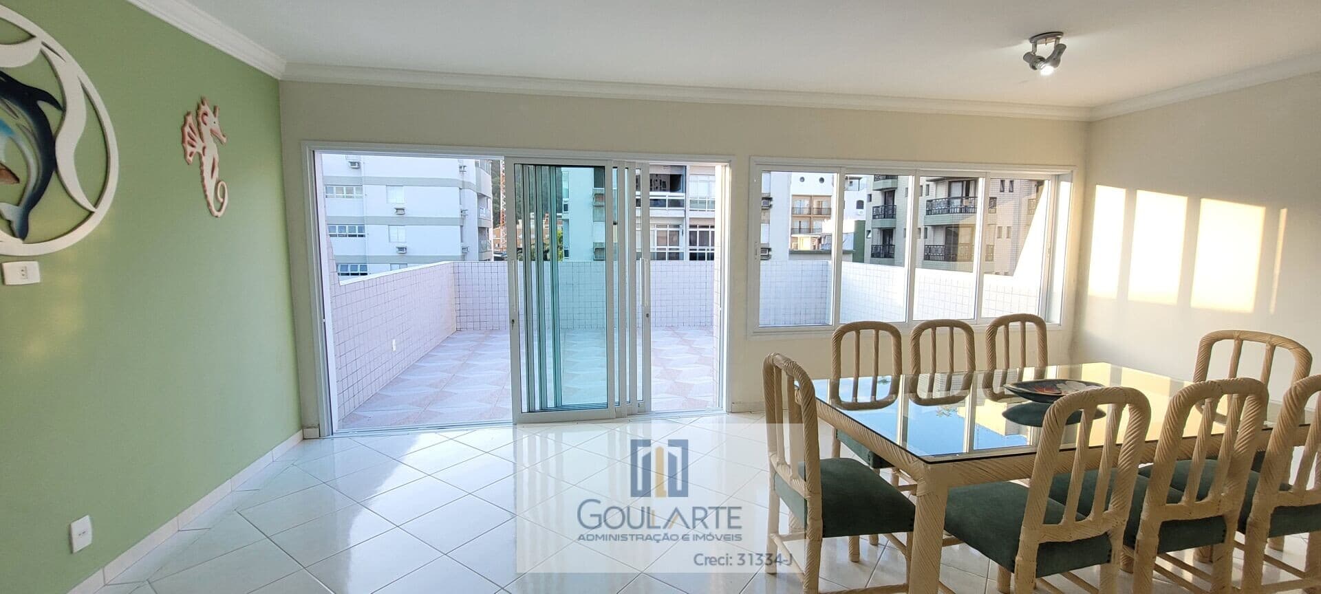 Cobertura duplex com 3 suítes, lado praia - ENSEADA - Guarujá/SP