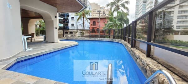 Apartamento alto padrão com 3 dormitórios climatizados sendo 1 suíte, vista parcial mar, lazer no condomínio, lado praia - ENSEADA - Guarujá/SP.