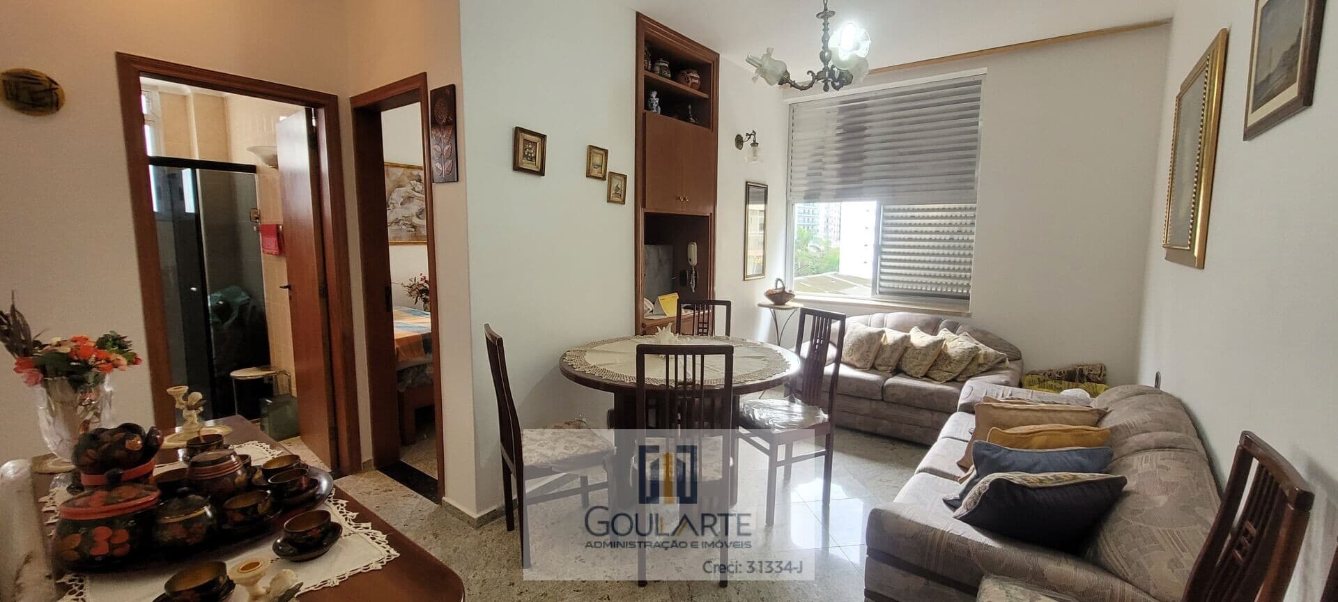 Apartamento com 1 dormitório amplo, á menos de 150 metros do mar - PITANGUEIRAS-Guarujá/SP.