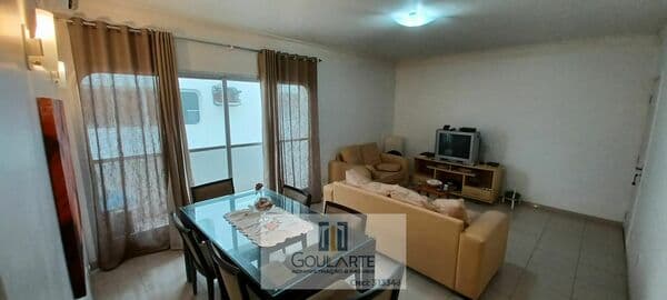 Apartamento padrão com 3 dormitórios sendo 1 suíte, lado praia da Enseada-Guarujá/SP.