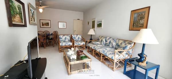 Apartamento recém reformado com 3 dormitórios, sala 2 ambientes com sacada vista parcial do mar, lazer no condomínio na praia das PITANGUEIRAS-Guarujá/SP.