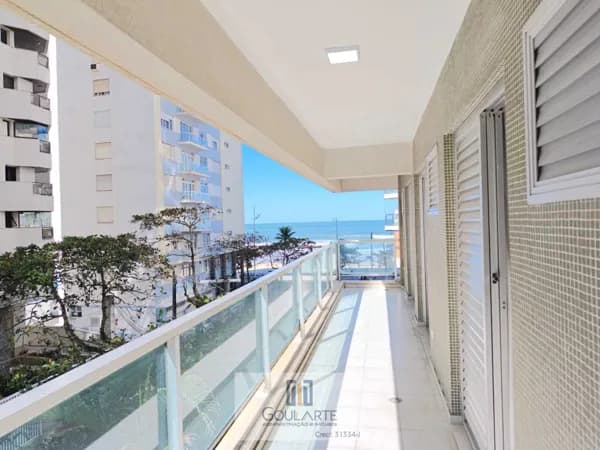 Apartamento com vista lateral mar, 3 dormitórios sendo 2 suítes, lazer no condomínio, à menos de 50 metros da praia em PITANGUEIRAS - Guarujá/SP.