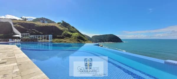 Apartamento alto padrão em condomínio com lazer completo e vista verde, 2 suítes climatizadas, na praia da ENSEADA-Guarujá/SP.