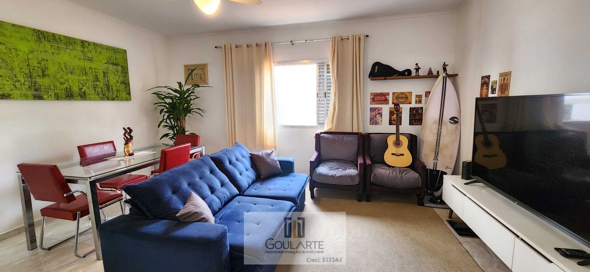 Apartamento com 2 dormitórios sendo 1 suíte climatizada, à menos de 50m da praia das ASTÚRIAS - Guarujá/SP.