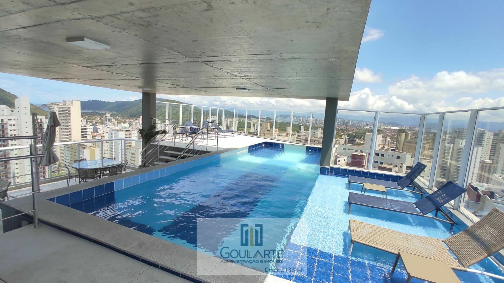 Apartamento alto padrão com 3 suítes, lazer completo no condomínio , vista mar na ASTURIAS-Guarujá/SP.