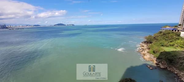 Apartamento alto padrão com área gourmet privativa (piscina/churrasqueira/sauna) , 4 suítes com acesso para a sacada e vista panorâmica do mar de todos os ambientes, na praia da Astúrias/GUARUJÁ-SP.