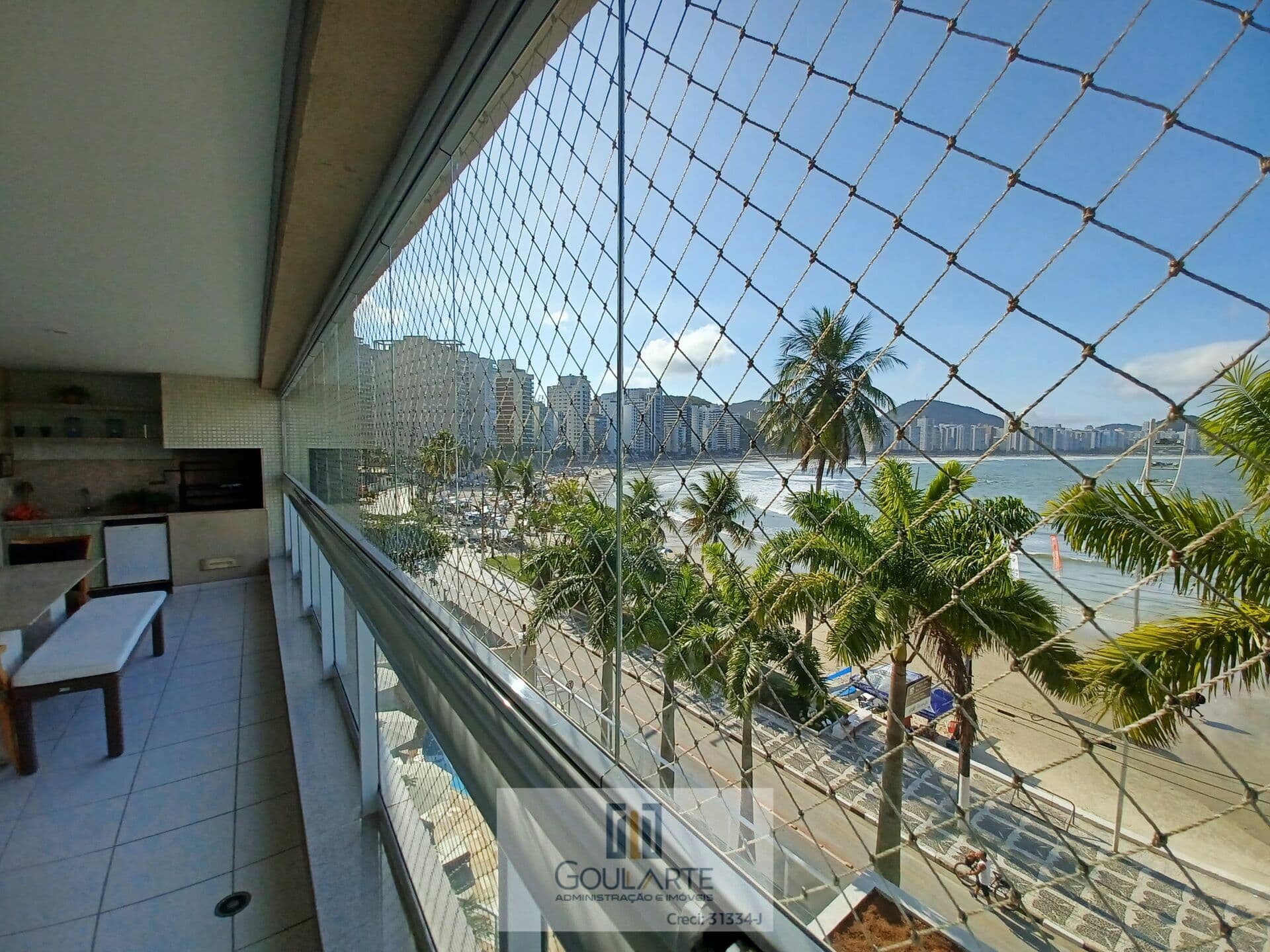 Apartamento Alto Padrão frente mar, 3 dormitórios sendo 1 suíte, lazer completo no condomínio, ASTÚRIAS-Guarujá/SP