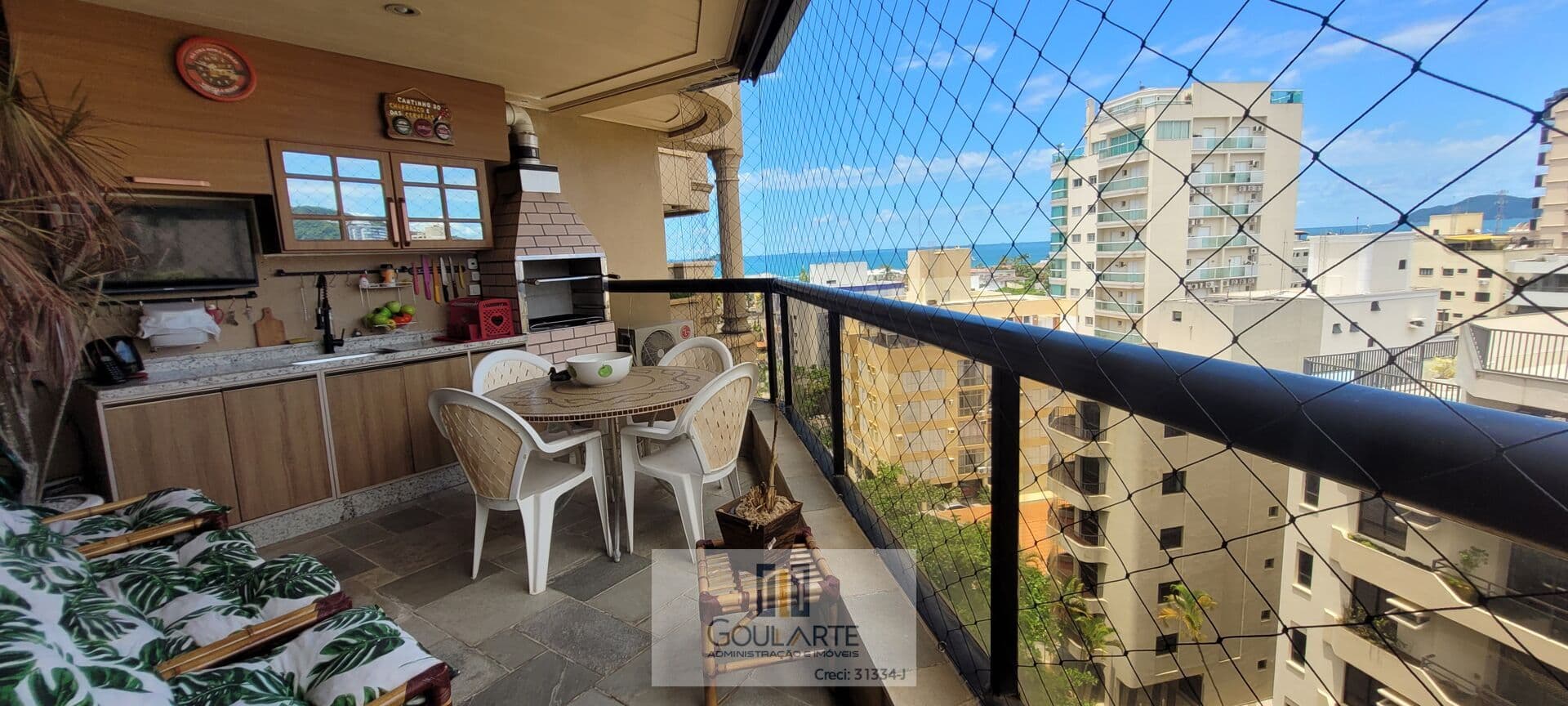 Apartamento alto padrão com sacada gourmet, 3 suítes climatizadas, ENSEADA - Guarujá/SP.