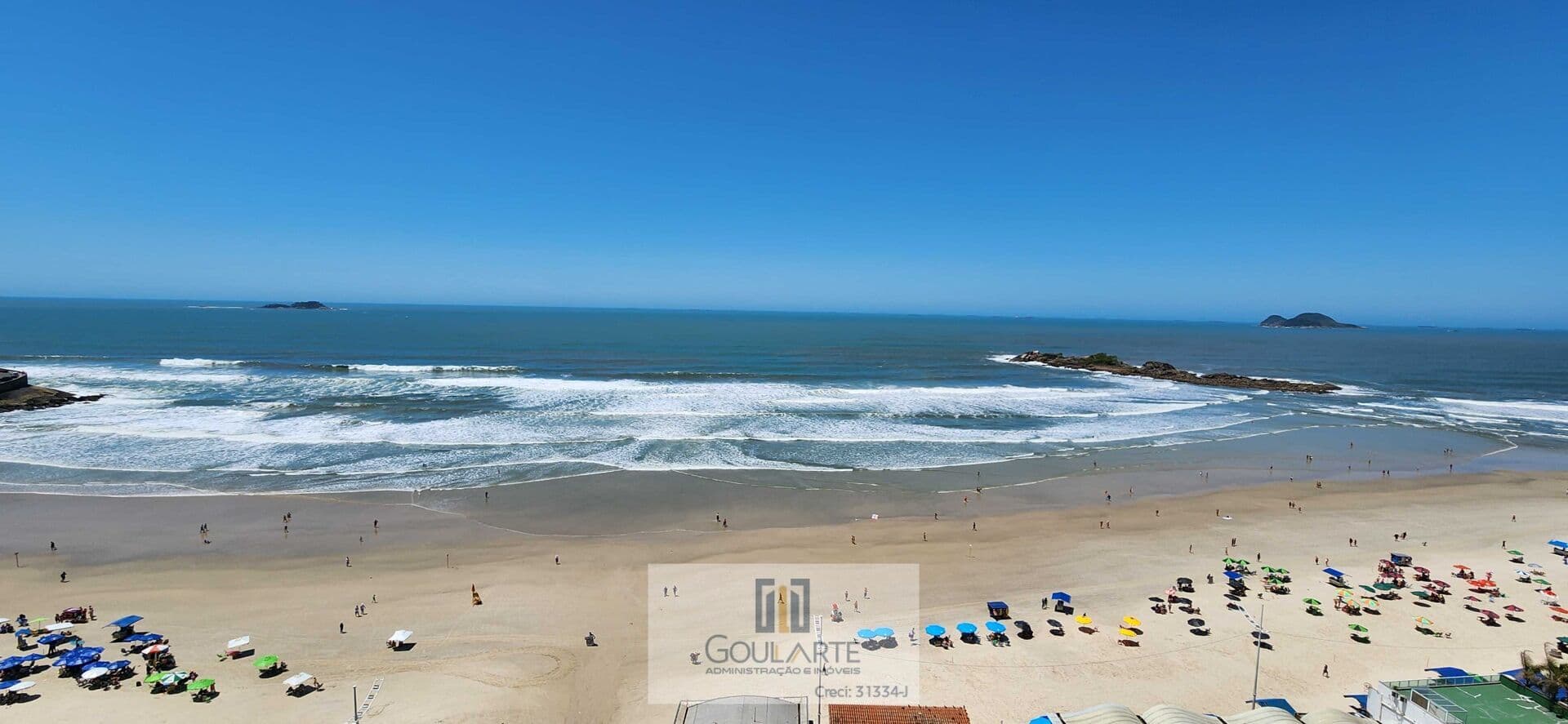Apartamento alto padrão com acesso a sacada frente mar, 3 suítes climatizadas + dormitório de serviço, na praia das PITANGUEIRAS- Guarujá/SP.