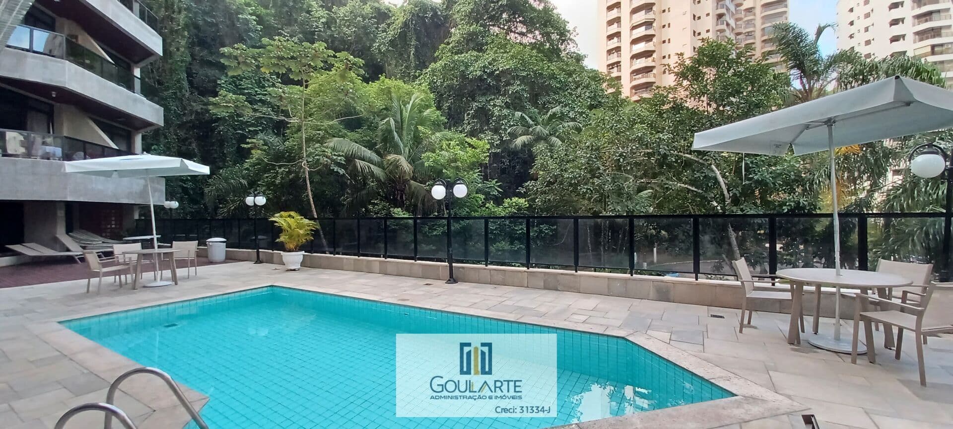 Apartamento com acesso a sacada vista área verde, 3 dormitórios sendo 1 suíte, lazer completo no condomínio - PITANGUEIRAS - Guarujá/SP