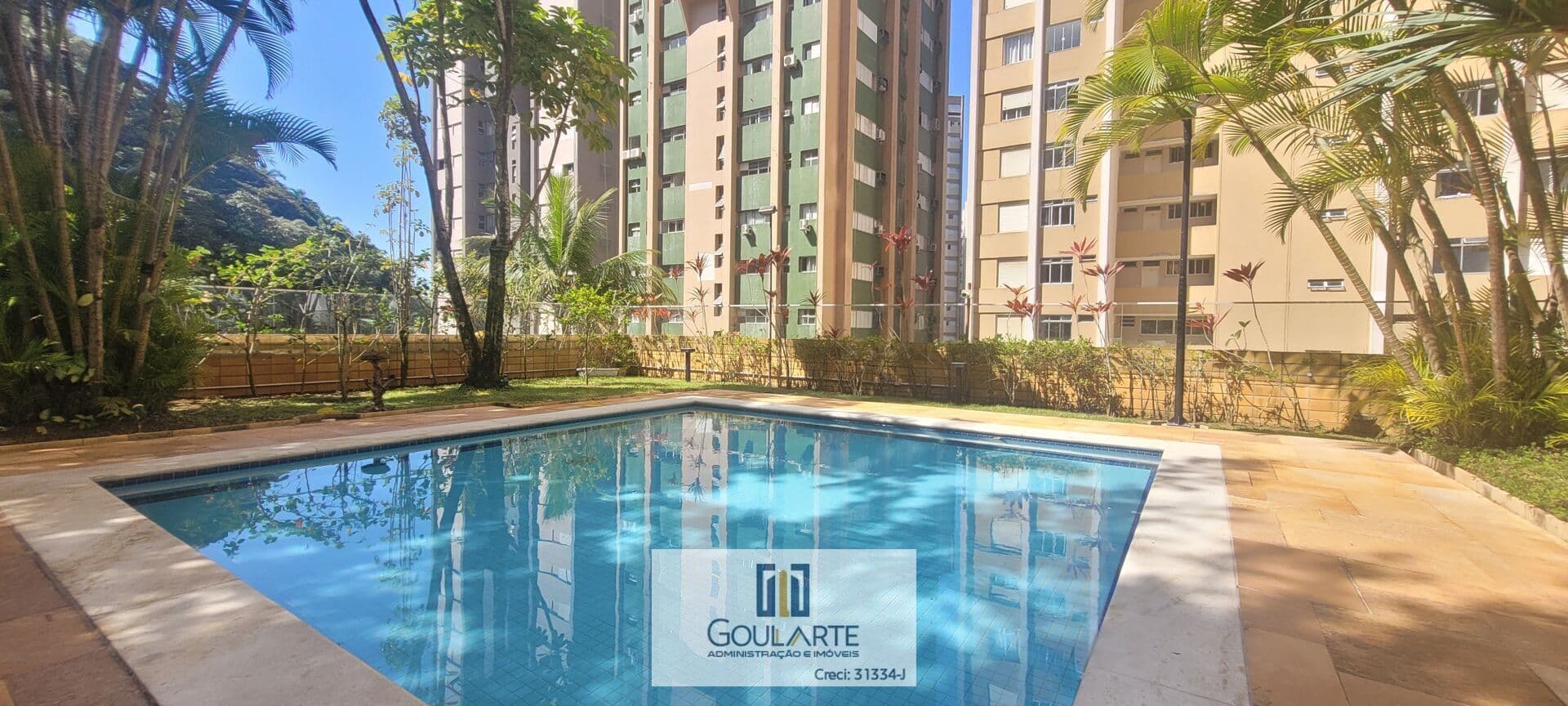 Apartamento alto padrão com sacada vista mar, 4 dormitórios climatizados sendo 2 suíte, lazer no condomínio na praia das PITANGUEIRAS-Guarujá/SP.