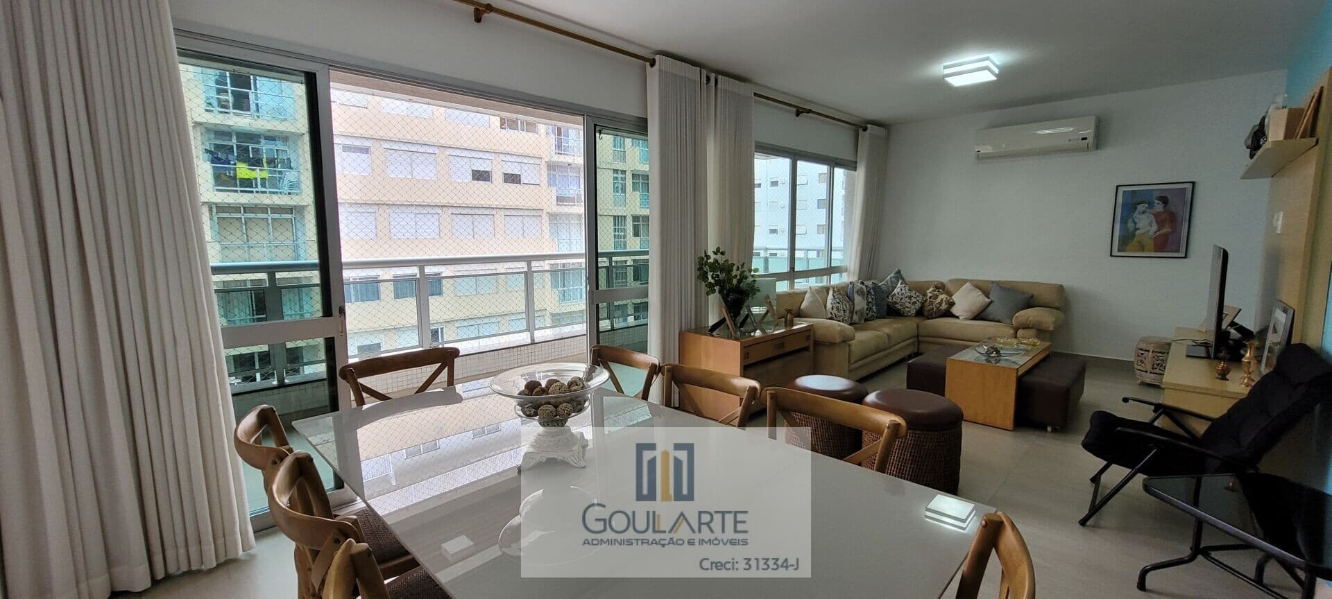 Apartamento alto padrão com vista parcial mar, 3 suítes climatizadas, à menos de 300 metros do mar , PITANGUEIRAS-Guarujá/SP.