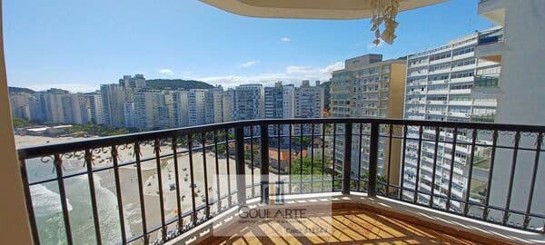 Apartamento com vista total do mar na praia da Pitangueiras-Guarujá/SP.
