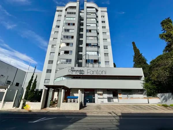 Cobertura à Venda – Ed. Fernando | Centro – Brusque/SC