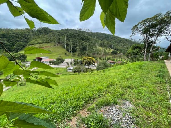 Terreno urbano a venda com 82.760m² escriturado a poucos minutos do centro de Brusque