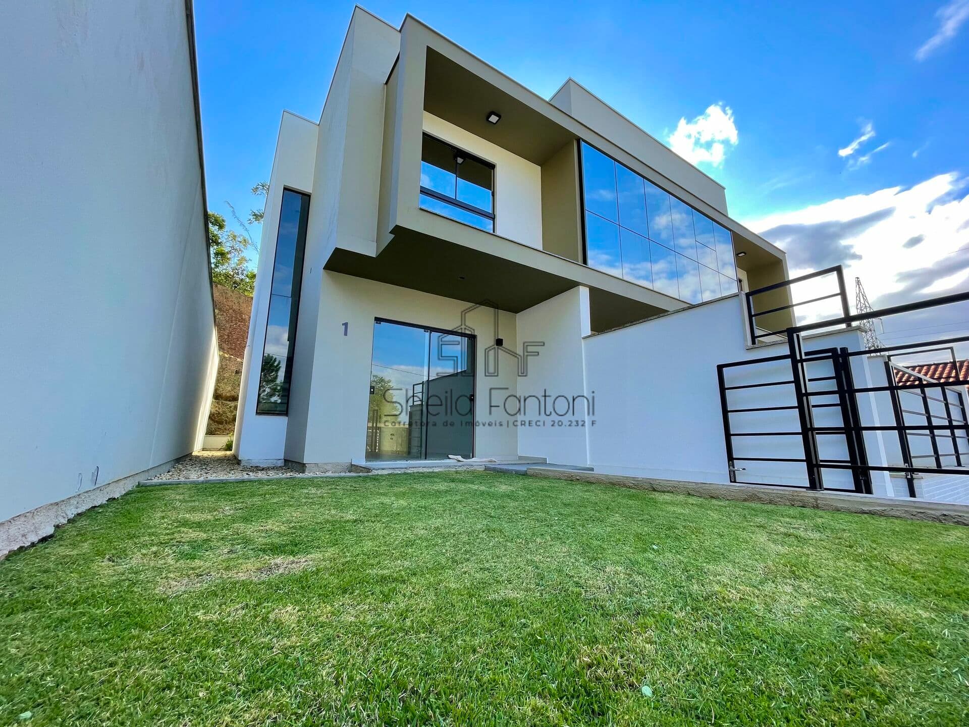 Casa em Condomínio fechado